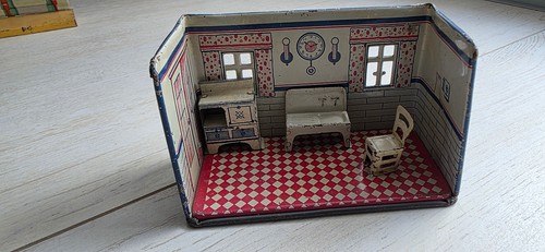 Miniatur puppenstube aus blech - aus,