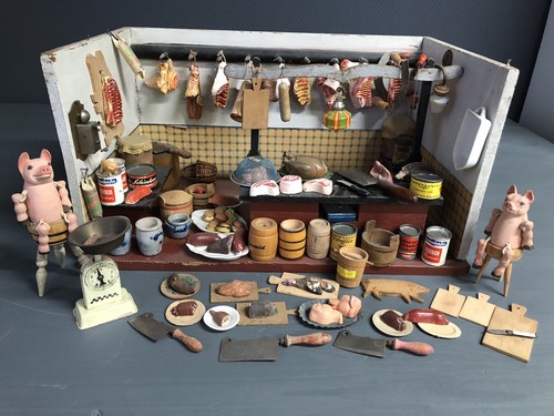 Antiker metzgerladen mit viel - antiker,