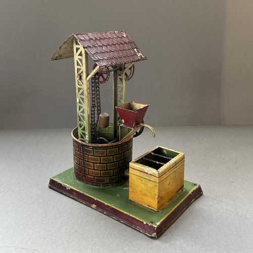 Alter spielzeug ziehbrunnen - alter,