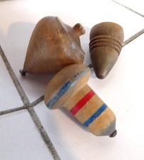 3 Kreisel Antikspielzeug